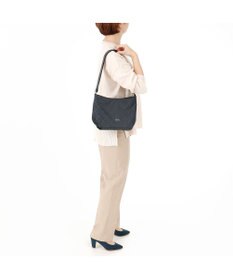 IBIZA ロゴナイロン　ショルダーバッグ