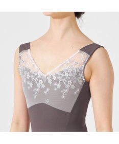 Chacott ◎【Nela ライン】ノースリーブレオタード