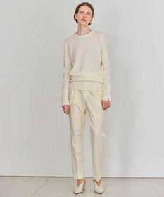 BEIGE， 【WEB限定・洗える】ALSACE / パール釦クルーネックウールニット