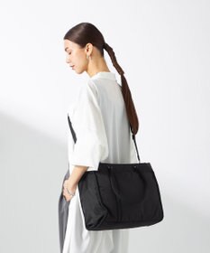 Y'SACCS 【ムック本掲載】ツイルナイロン　スクエアトート　Mサイズ