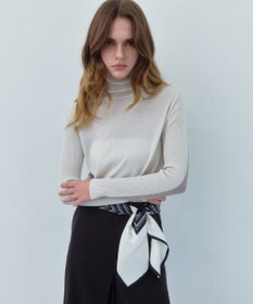 BEIGE， LA MONNAIE /  カラーブロッキングタートルニット