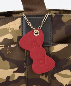 LA BAGAGERIE 【LA BAGAGERIE×HELLO KITTY】リボンチャーム付き　デイリートート　Sサイズ
