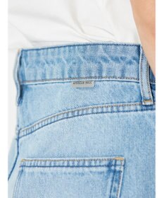 AMERICAN HOLIC センタープレスフレアデニム