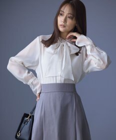 組曲 シャイニーオーガン ボウタイ付きブラウス