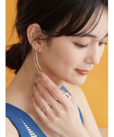 AMERICAN HOLIC 変形メタルフープピアス