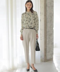 組曲 シュットクロステーパード パンツ