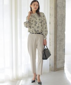 組曲 シュットクロステーパード パンツ サンドベージュ系