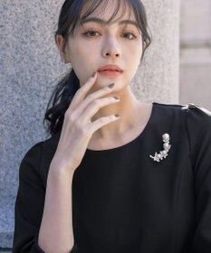 Tiaclasse L 【ダブルストレッチ】【洗える】タックパフ袖ブラウス