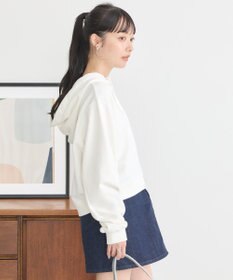 earth music&ecology Ｌｅｅ×ｅ．ｍ．ａ．ｅショート丈パーカー