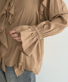 YECCA VECCA ラッフルリボンロングブラウス