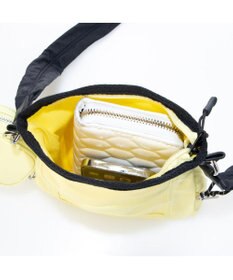 UNBILLION カシュカシュ cachecache / ミニポーチ付きギャザーショルダーナイロンバッグ