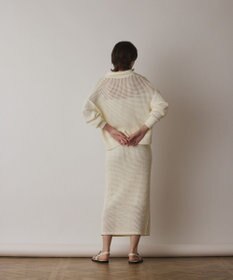 GRACE CONTINENTAL メッシュVネックニットトップ