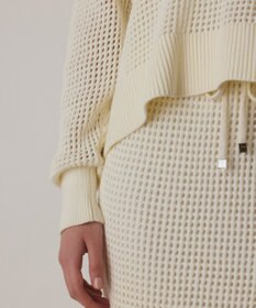 GRACE CONTINENTAL メッシュVネックニットトップ