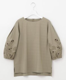 自由区 【洗える】エンブロイダリー プルオーバーブラウス