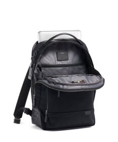 TUMI HARRISON 「ウォレン」バックパック