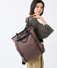 LeSportsac EVERYDAY TH CITY BKPK/アップタウンダークチョコ/ブラック