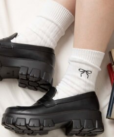 WEGO 【SCHOOLITEM】ローゲージリボン刺繍ソックス