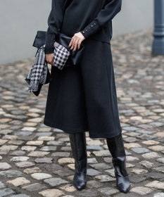 ICB 【洗える】 シルキーウールダブルフェイス ニットフレアスカート ブラック