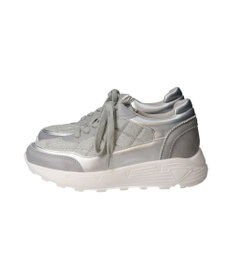 Bridget Birkin 【Bridget Birkin】インヒールキルティングスニーカー