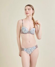 une nana cool ボタニカル柄のレースが華やか Botanic Garden