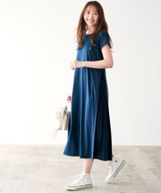 ANY SIS プリーツ加工 ワンピース ピーコックグリーン