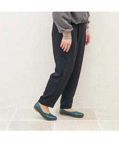 ing <ing>【サスティナブルシリーズ】Vカットフラットパンプス