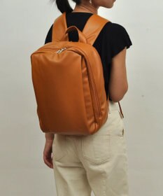 UNBILLION Otias スムースタイプ合皮スクエアリュック