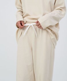 HAAG レゾナバイオ リラックスストレートパンツ