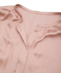 YECCA VECCA サテンギャザーブラウス