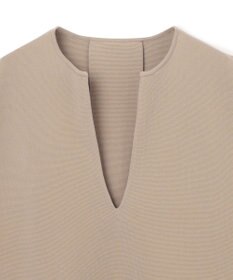 UNFILO フォルムニットジレ