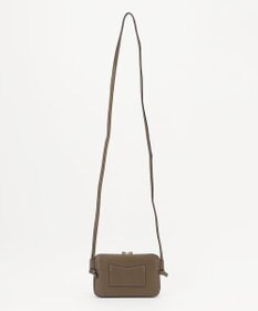 LA BAGAGERIE 【レザー×ステッチ】スクエアマルチポシェット