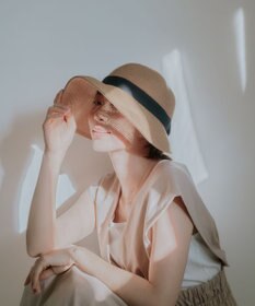 MOONBAT 【遮光98%以上/UPF50＋/UVカット】洗えるペーパーブレード前後差クロッシェ 手洗いOK/サイズ調整可能/抗菌防臭加工