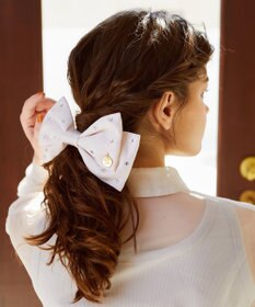 Maison de FLEUR ラインストーンバレッタ