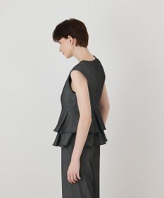 GRACE CONTINENTAL シャンブレーフリルベスト