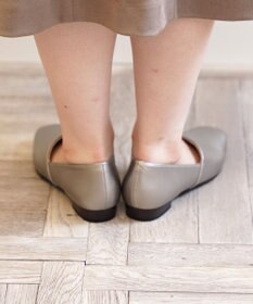 Pointer 日本製 サイドVカットパンプス