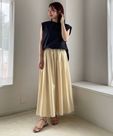 UNFILO FINE MOVE タックフレアスカート