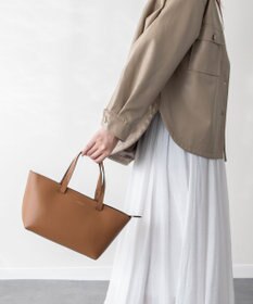 INTER-CHAUSSURES 【LORISTELLA】ベーシックレザーハンドバッグ