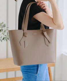 Tiaclasse 【安田美沙子さん　小倉優子さん着用】リボンデザイン通勤バッグ