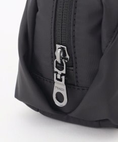 Y'SACCS 【ナイロンタフタ】トラベルポーチ