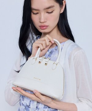  LE SOMMET MINI BUGATTI BAG レザーバッグ