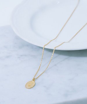  オーバルメダイユネックレス