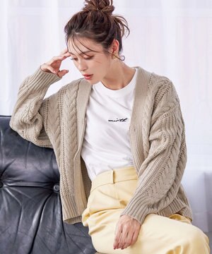 【洗える】ケーブル編みショート丈カーディガン