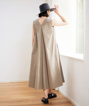 【撥水/軽量】MOVE TEX ノースリーブワンピース