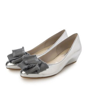  <MODE ET JACOMO>２WAYリボンコサージュウエッジパンプス