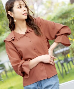 【洗える】フレアカラーブラウス