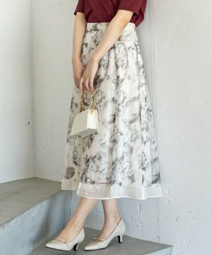 【WEB・一部店舗限定】ハッチングフラワープリント スカート