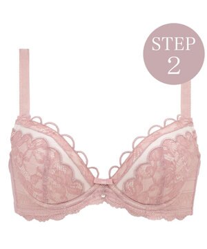  【BRADELIS New York / 育乳補整ブラ・STEP2 寄せる】ナオミステップ2ブラ24S1 脇高設計でしっかり寄せ上げ