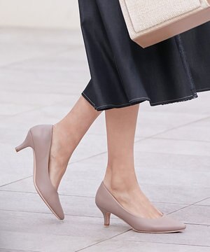  【美人百花7月号掲載】レディライク パンプス