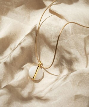 ラウンドストーン ネックレス