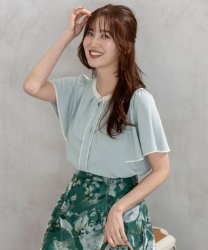  【洗える】バイカラーフレア ブラウス